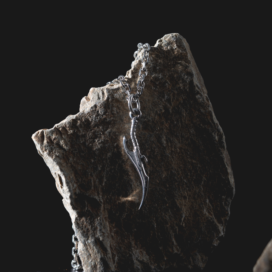 Baruka's Dagger Necklace